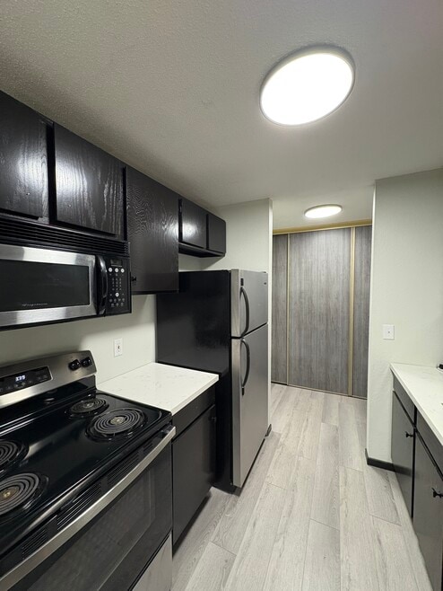 907 Coulee Rd unit 204, Hudson, WI 54016 - photo 1