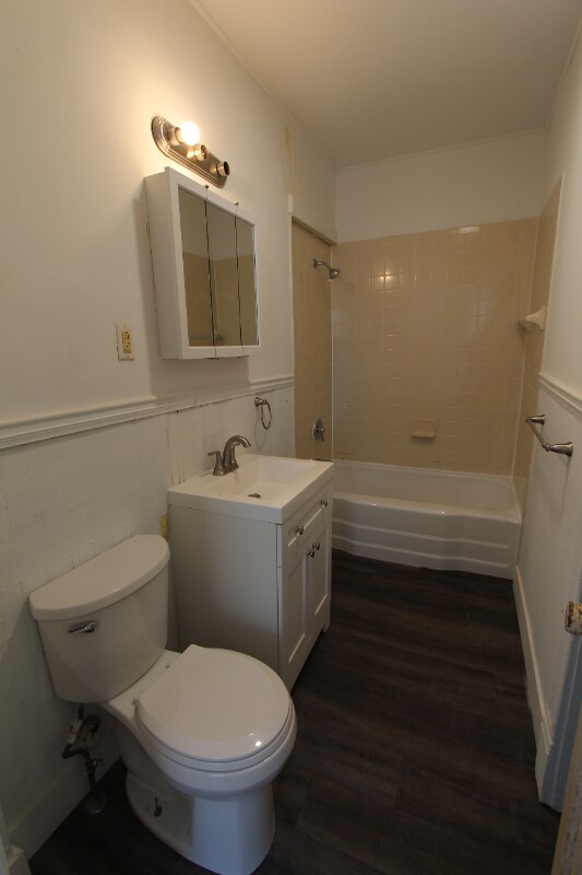 213 S Lowell Ave unit Floor 1, Syracuse, NY 13204 - photo 6