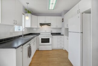 8030 Broadway, San Antonio, TX 78209