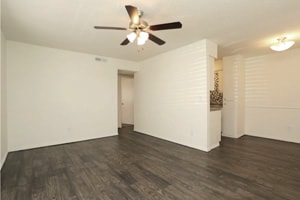 1304 Wylie Rd unit 116, Norman, OK 73072 - photo 3