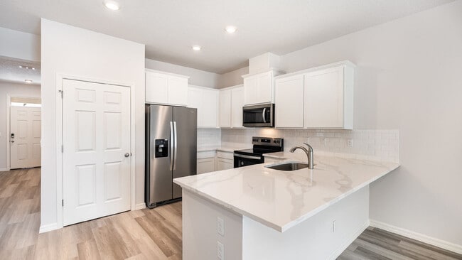 8959 Orchid Reserve Cir, Sebastian, FL 32958 - photo 3