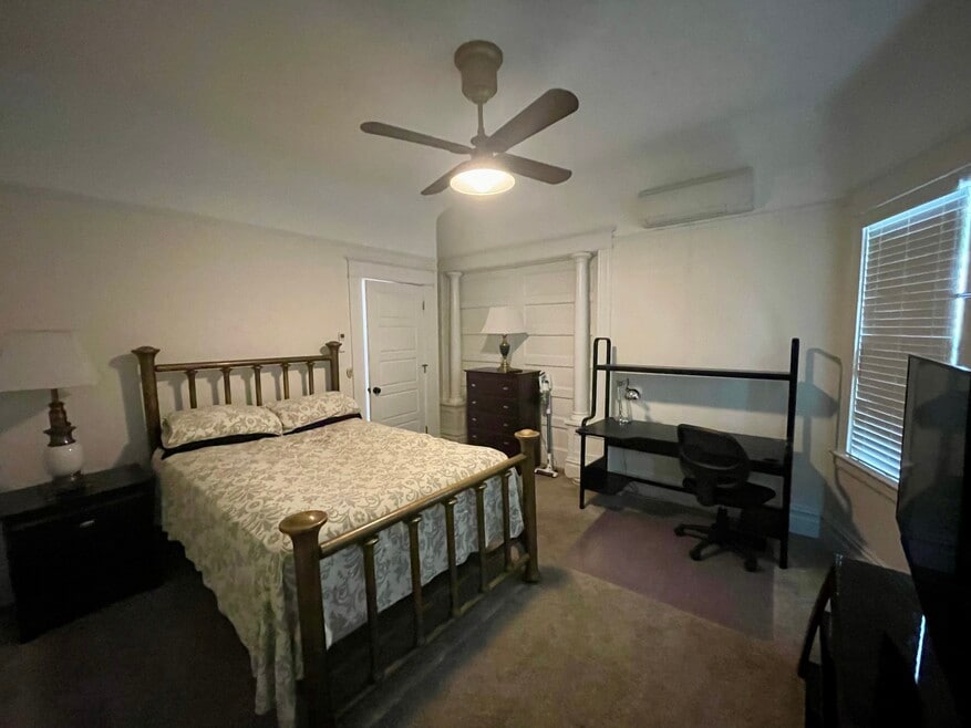 102 W Fulton St unit 102, Stockton, CA 95204 - photo 1