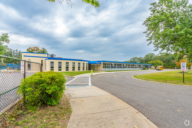 The student population at Judy Jacobs Parkway Elementary School is 369.