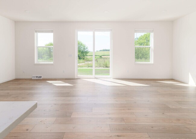 3606 Angelus Way, Cross Plains, WI 53528 - photo 5