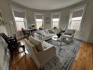 1824 Beacon St Unit 5, Brookline, MA 02445