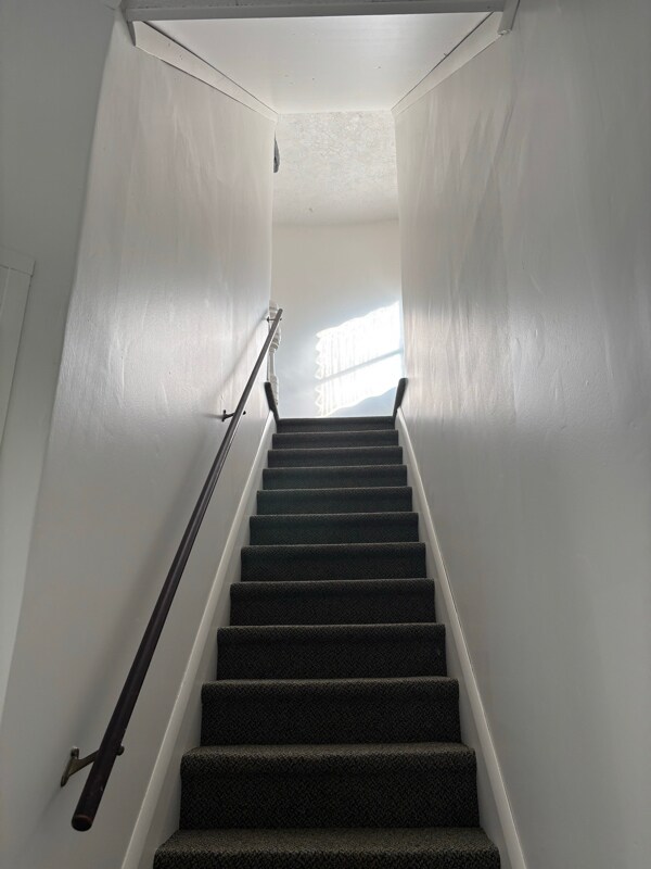 174 Main St unit 2, Altamont, NY 12009 - photo 2