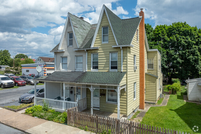 Twin homes are a common style of housing found in Bressler.