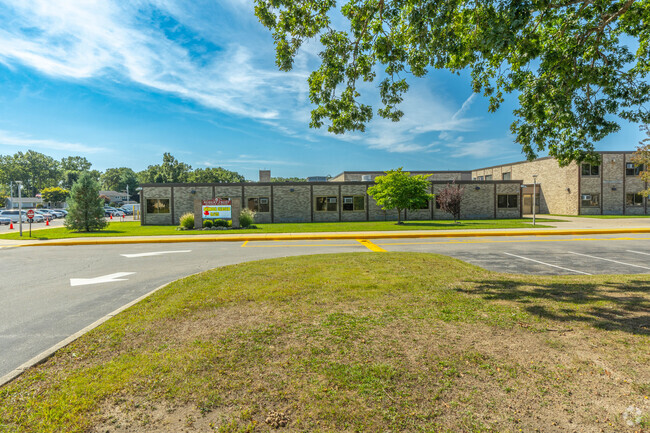 The side of the facilities Robert Frost Middle School.