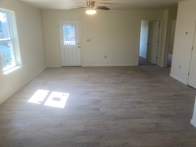 151 Franklin St, Northumberland, PA 17857 - photo 2