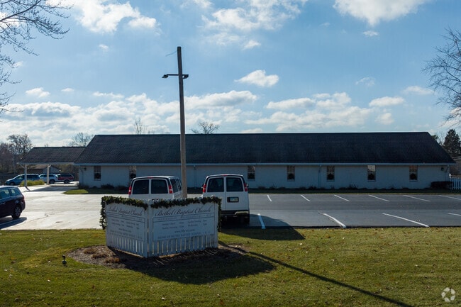 The student to teacher ratio at Bethel Baptist School is 6 to 1.