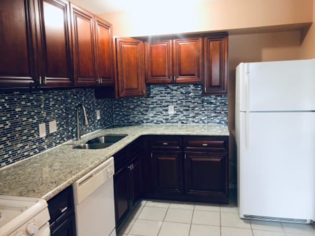 2916 State Hill Rd unit C2, Wyomissing, PA 19610 - photo 4