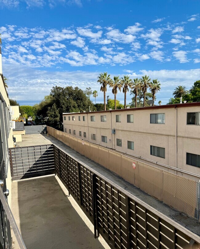 278 E Washington Blvd, Pasadena, CA 91104