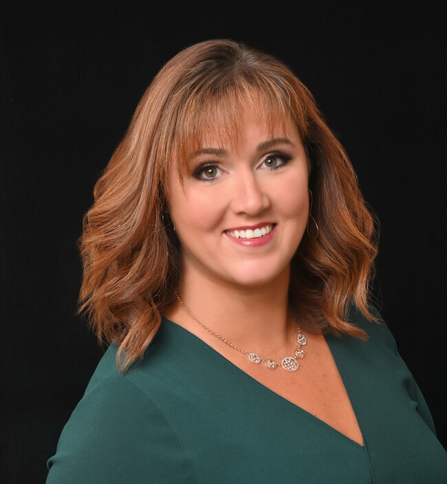 Taryn Lewis | Real Estate Agent in Starke, FL - Homes.com