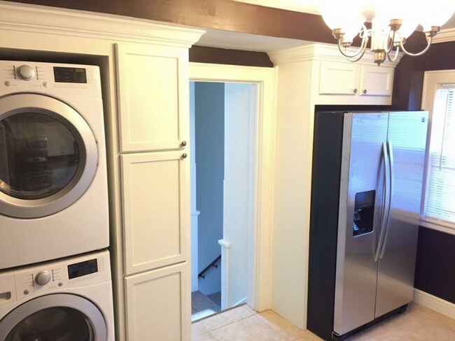 1324 Chestnut St, Franklin, PA 16323 - photo 5