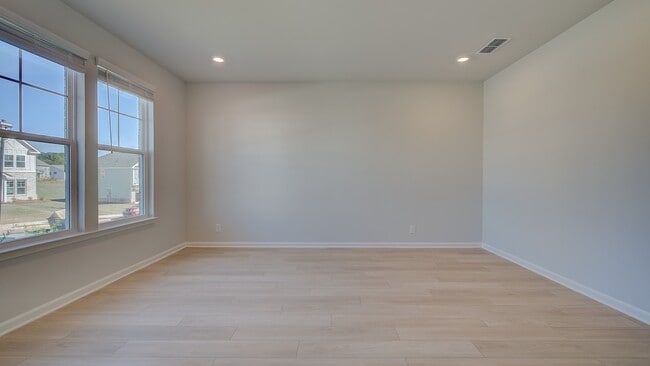 612 Sidney Ct, Stockbridge, GA 30281 - photo 4