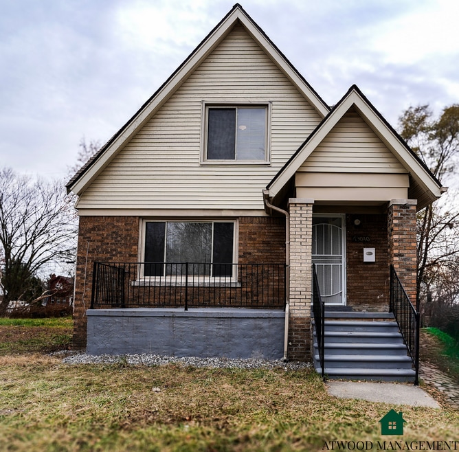 13040 Wade St, Detroit, MI 48213 - photo 1