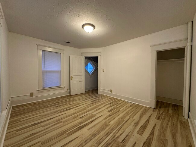 35 Walker St, Athens, OH 45701 - photo 6