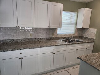 4269 NW 89th Ave Unit Updated 1bedroom 1.5 bath, Coral Springs, FL 33065
