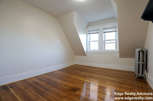 16 South St unit 4, Brighton, MA 02135 - photo 5