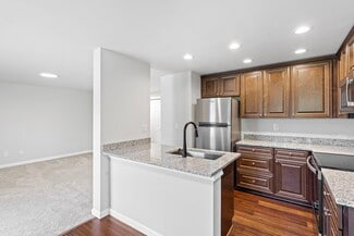 18249 73rd Ave NE, Kenmore, WA 98028