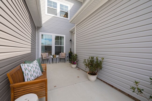 351 White's Mill unit 38505955, Abingdon, VA 24210 - photo 4