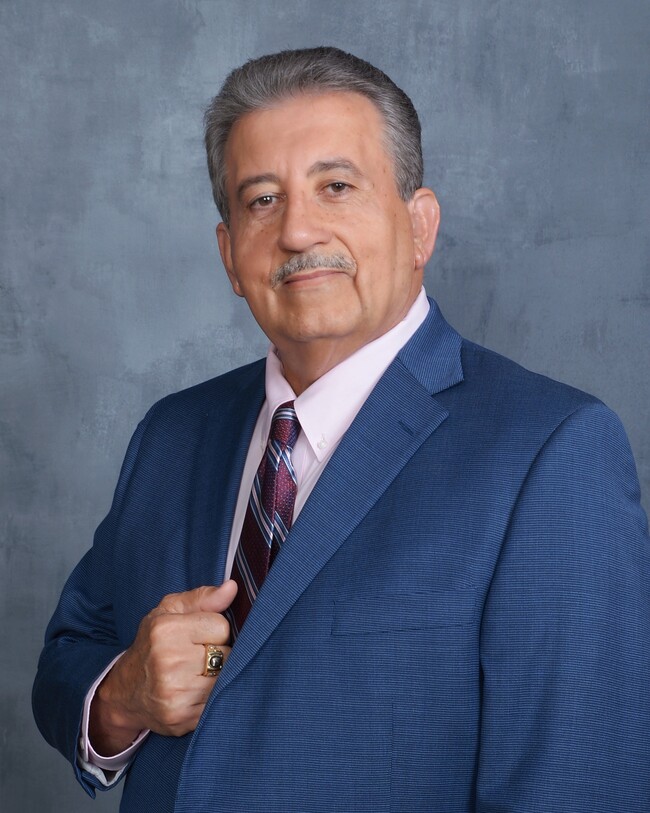 Agent Photo