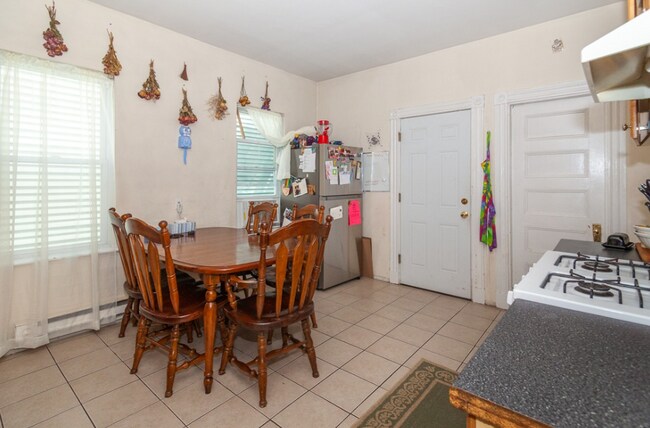 24 Darling St unit 34-3, Roxbury Crossing, MA 02120 - photo 5