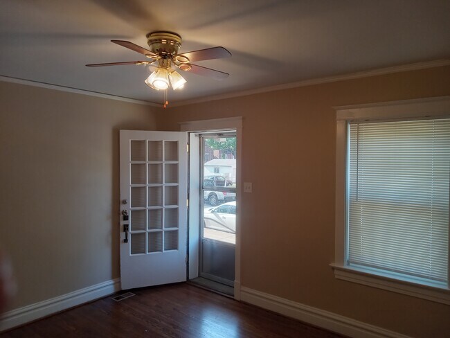 1219 Wilmington Ave unit 1219 A Wilmington Av, Saint Louis, MO 63111 - photo 4