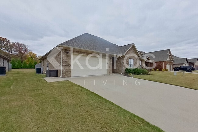 93 Old Orchard Rd, Florence, AL 35634 - photo 2