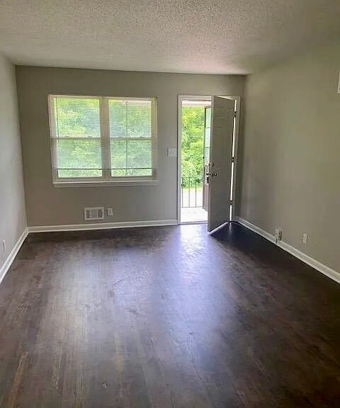 415 S Sugar Creek Blvd, Sugar Creek, MO 64054 - photo 3