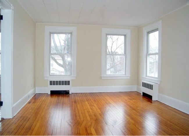 82 Valley Rd unit 2, Montclair, NJ 07042 - photo 4