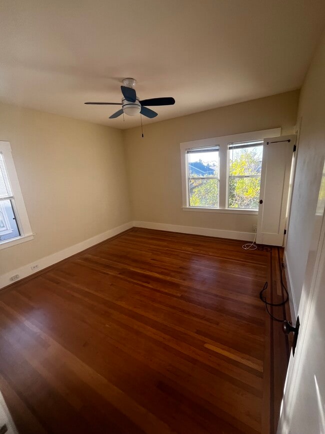 917 Macarthur Blvd, Oakland, CA 94610 - photo 6