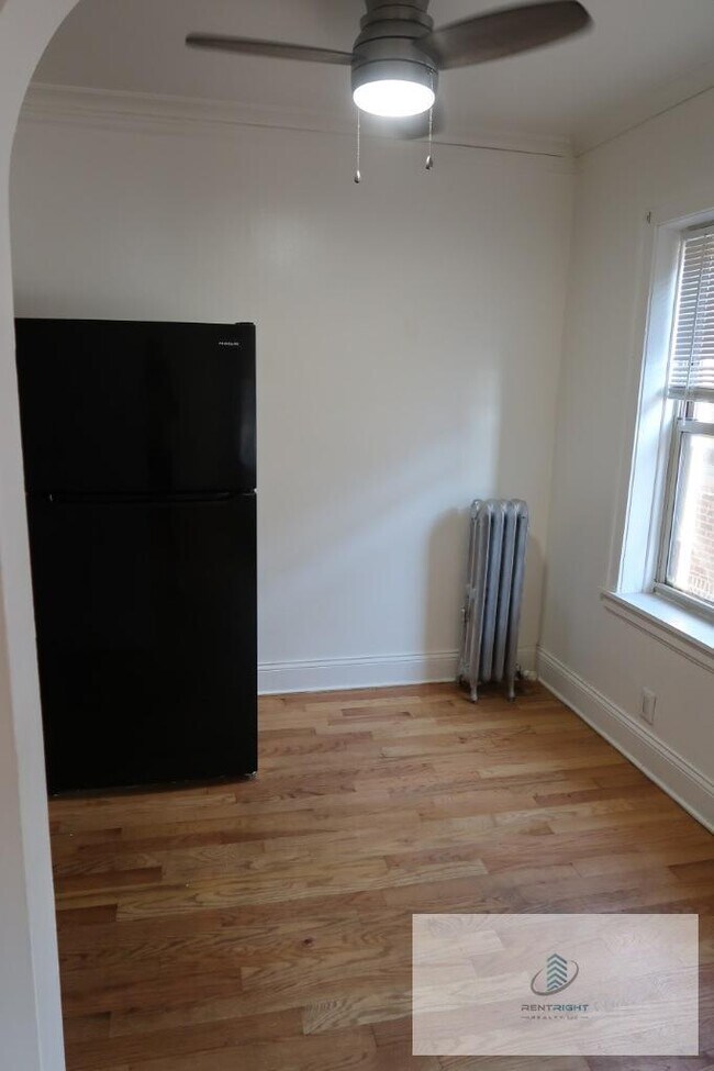 4477 N Elston Ave unit 308, Chicago, IL 60630 - photo 3