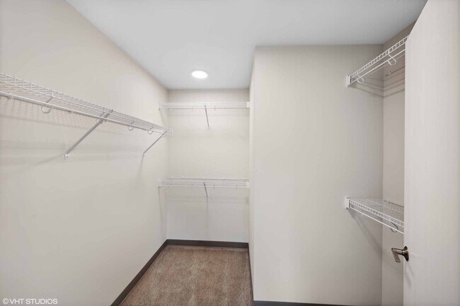 Rolling Hills Apartments, Saint Paul, MN 55130 - photo 5