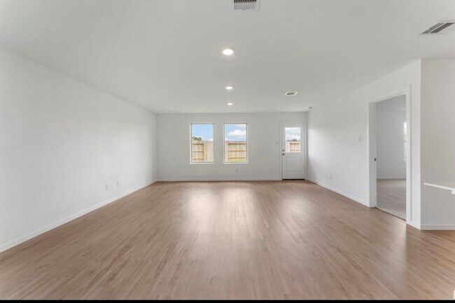 18602 Gravago Ln, New Caney, TX 77357 - photo 6