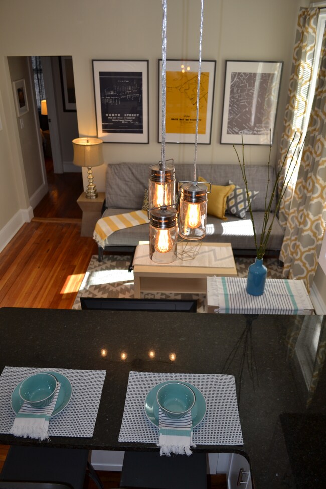 20 Moon St unit 2, Boston, MA 02113 - photo 2