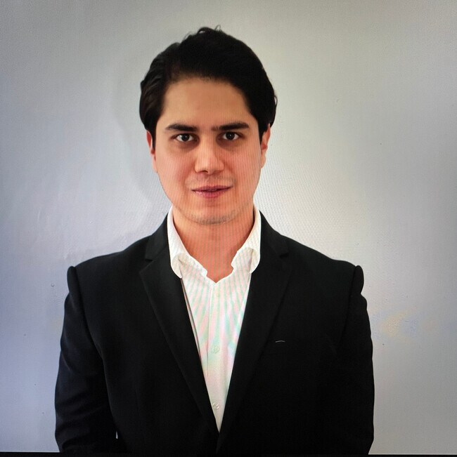 Agent Photo
