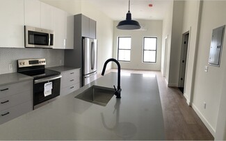 217 Essex St Unit 503, Salem, MA 01970