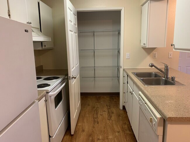 Aspen, Spokane Valley, WA 99037 - photo 6