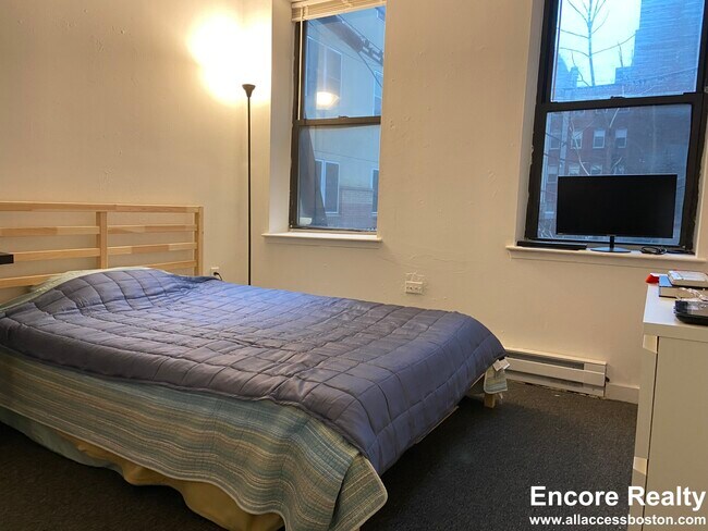 772 Columbus Ave unit 1, Roxbury Crossing, MA 02120 - photo 5