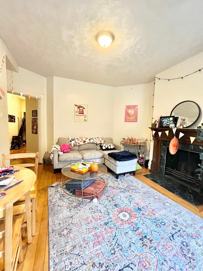 614 Columbus Ave unit 3, Boston, MA 02118 - photo 3