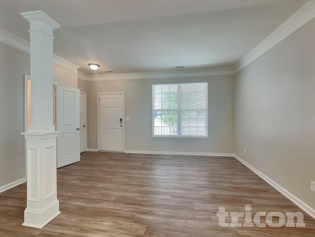 416 Rook Rd, Charlotte, NC 28216 - photo 3