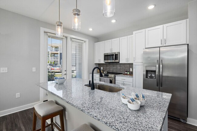 Element Barclay Station, Wilmington, NC 28412 - photo 4