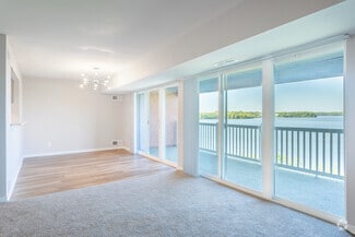 2500 Lakeshore Blvd, Ypsilanti, MI 48198