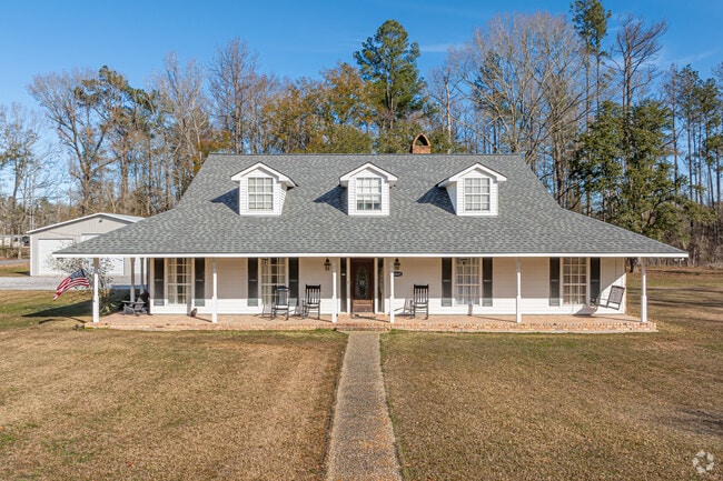Acadian style homes can be found when looking to move to Livingston Parish.