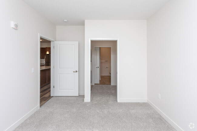 1BR, 1BA - 711SF