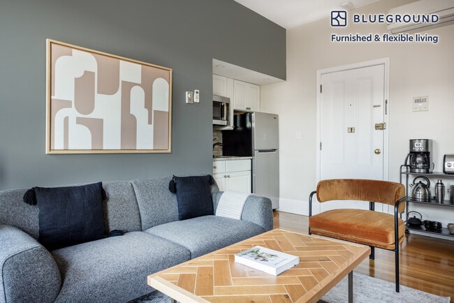 230 Newbury St unit FL3-ID813, Boston, MA 02116 - photo 3