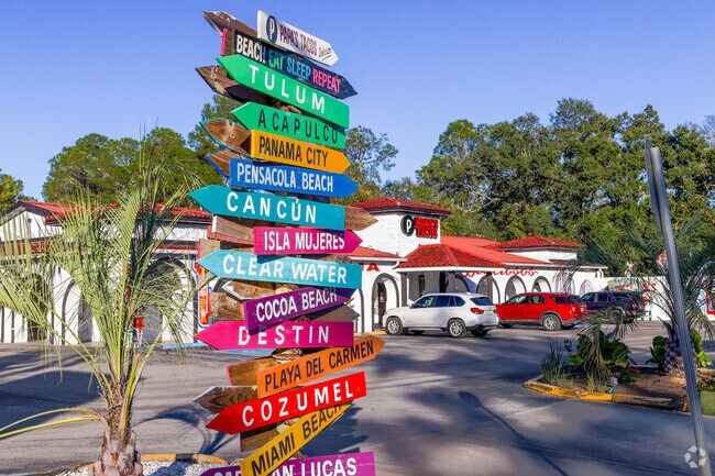 About Ferry Pass Schools, Demographics, Things to Do