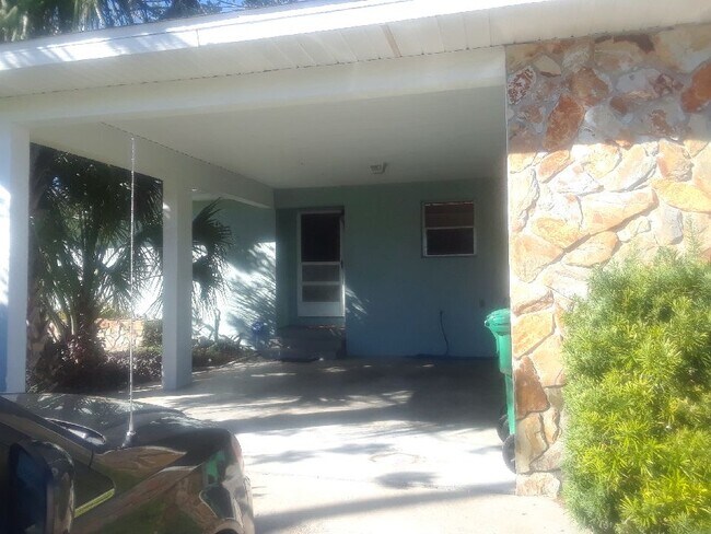 3119 Riverside Dr, Punta Gorda, FL 33950 - photo 4