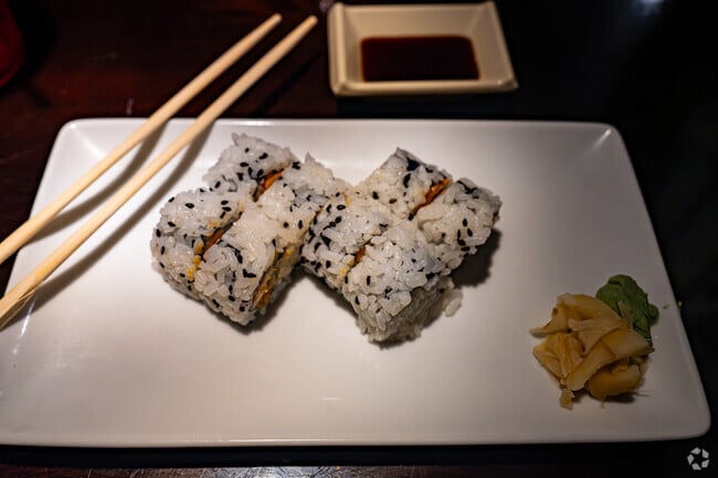 Fort Oglethorpe residents can head to Kobe Hibachi and Sushi for sushi and sashimi rolls.